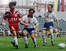 皇马热切追,逐科莫后卫,拉蒙,神殿娱乐,神殿娱乐官网,神殿娱乐平台,神殿娱乐集团,神殿娱乐集团