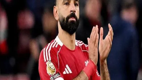 迪巴拉领袖气质获拉涅利认可，反击失误丢球行为遭严厉斥责